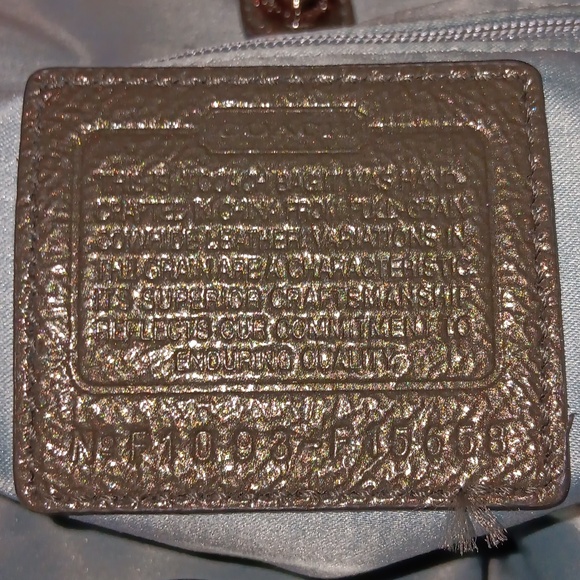 COACH VINTAGE DARK OLIVE PATENT LEATHER SHOULDERBAG - Picture 10 of 15